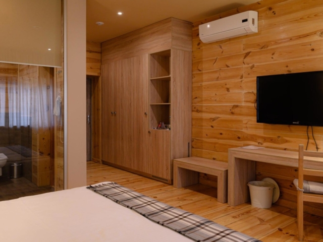 DSC_6633-1582×1300-1