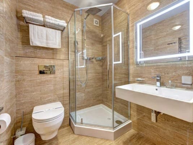 Gostinica-Pidgir-39ya-nomer-Standart-dvuhmestniy-s-dvuspalnoy-krovatyu-korpus-B-foto-1504523z600