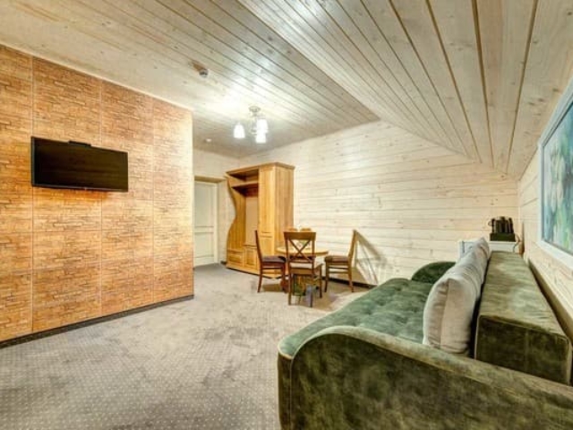 Otel-Pidgir-39ya-nomer-Lyuks-4-mestniy-Korpus-B-cena-1504551z600