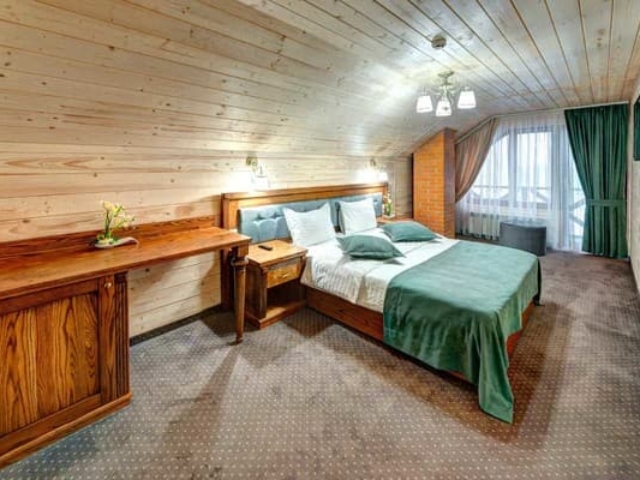 Otel-Pidgir-39ya-nomer-Lyuks-4-mestniy-Korpus-B-foto-1504550z600