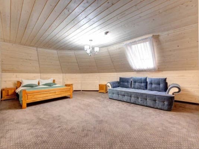 Otel-Pidgir-39ya-nomer-Lyuks-5-mestniy-s-kuhney-korpus-B-foto-1504566z600